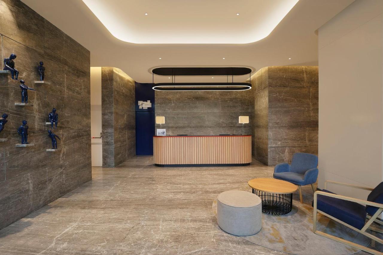 Holiday Inn Express Hyderabad Hitec City By Ihg Exterior photo