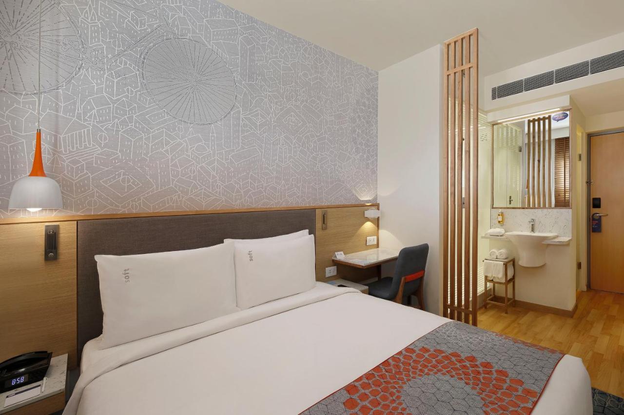 Holiday Inn Express Hyderabad Hitec City By Ihg Exterior photo